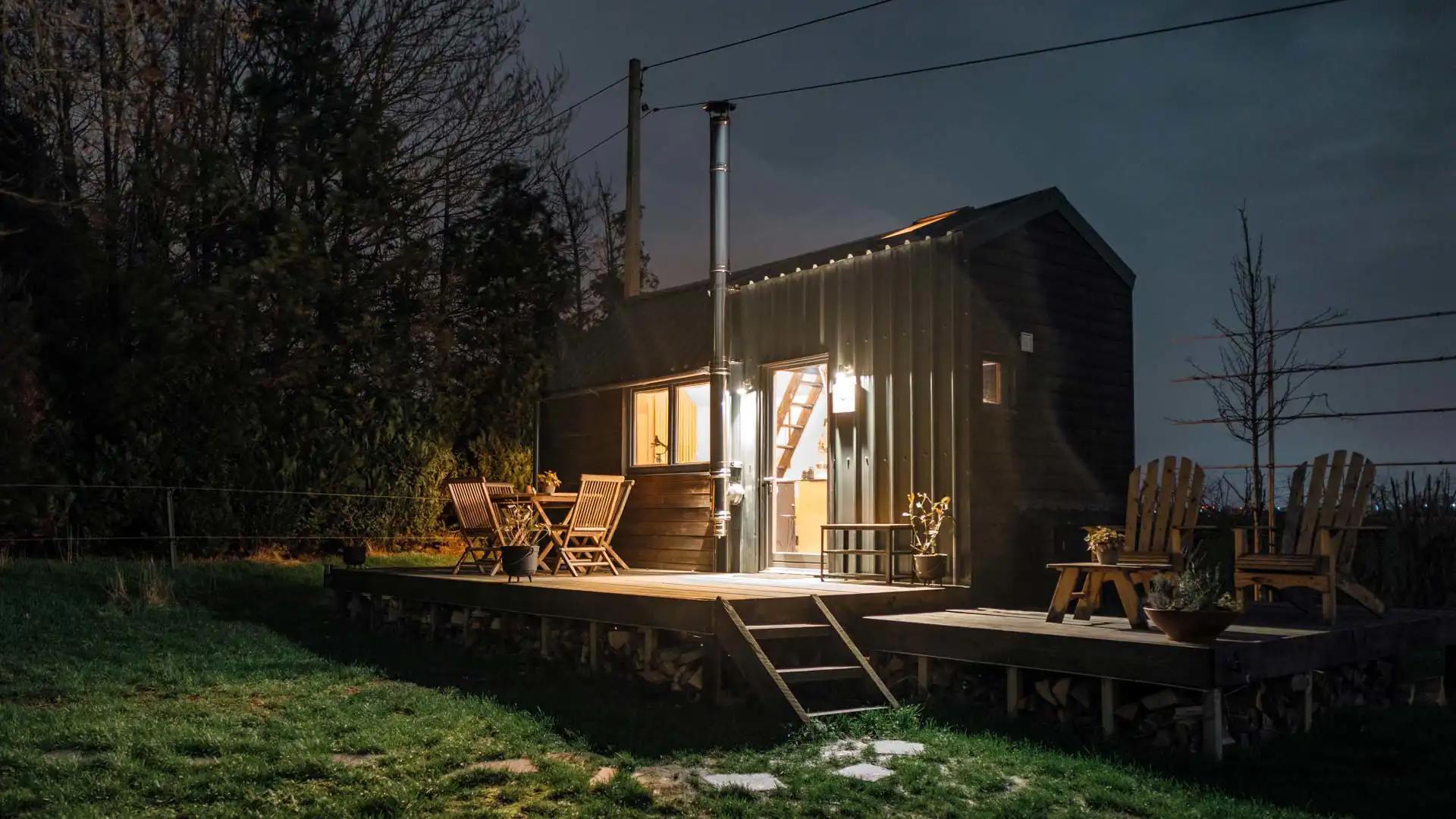 Tiny House La Ruche Brabant Wallon – Extérieur de nuit