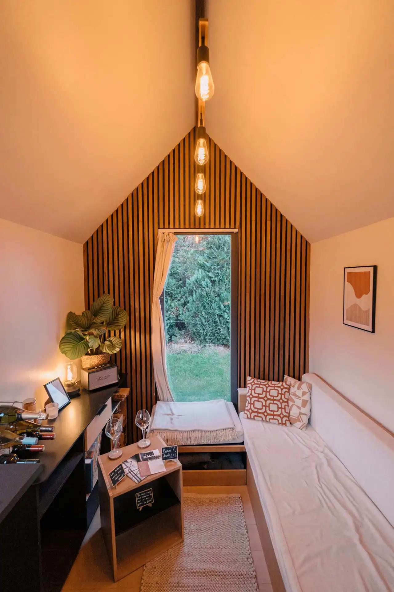 Tiny House La Ruche Brabant Wallon – Intérieur & salon