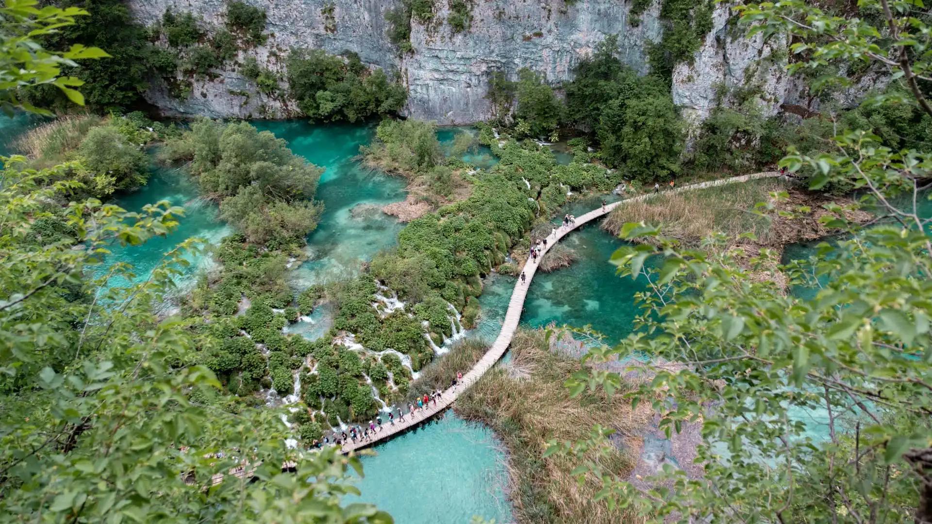 Panorama au Parc National des Lacs de Plitvice en Croatie