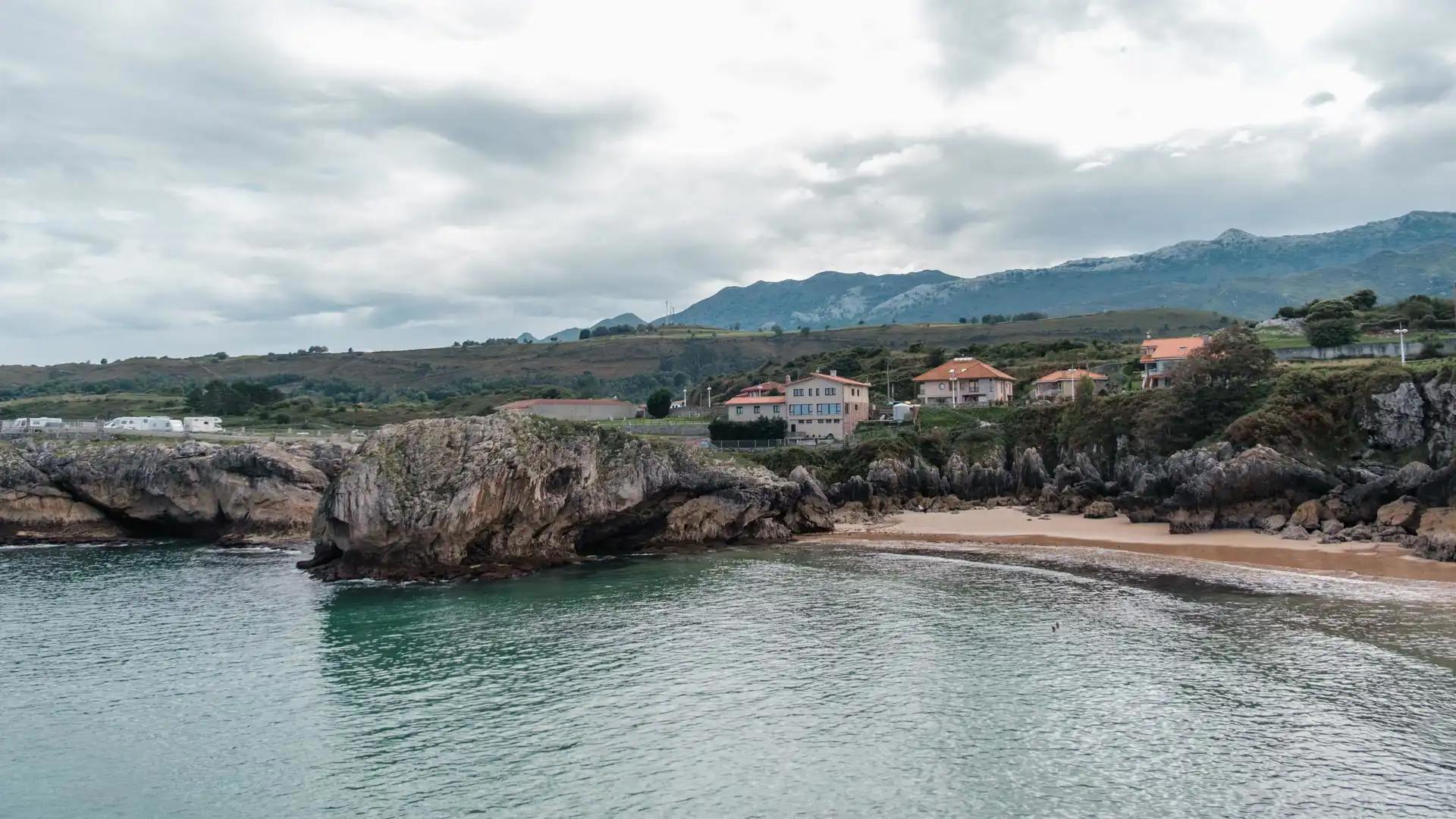 Playa de Puerto Chico, Llanes, Asturias, Spain