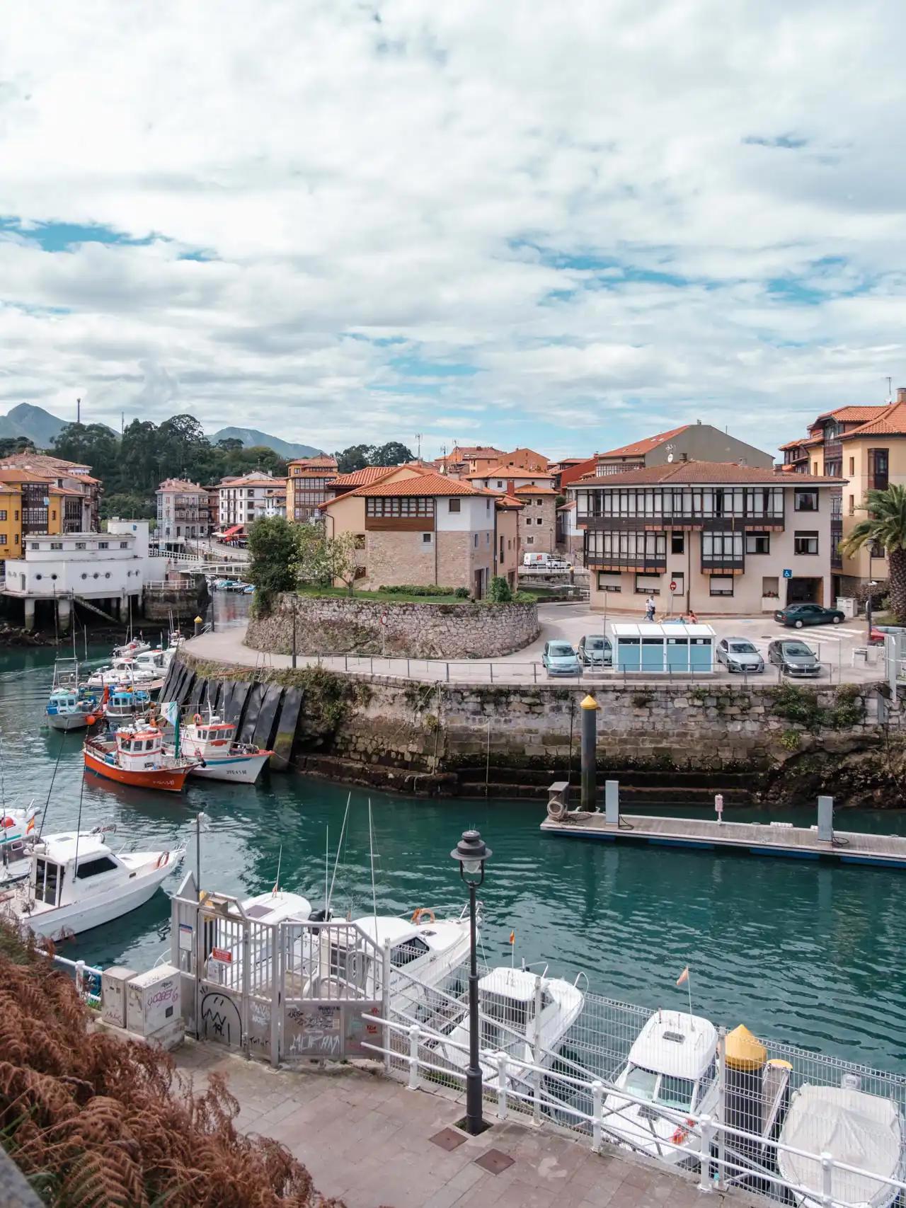 Port de Llanes, Asturies, Espagnes