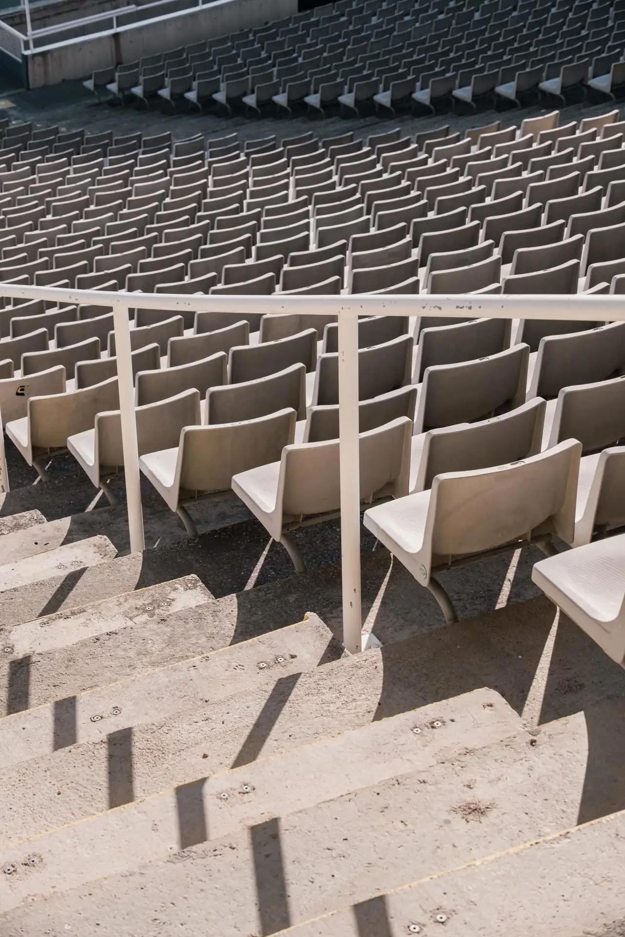 Détail des gradins du stade olympique de Barcelone