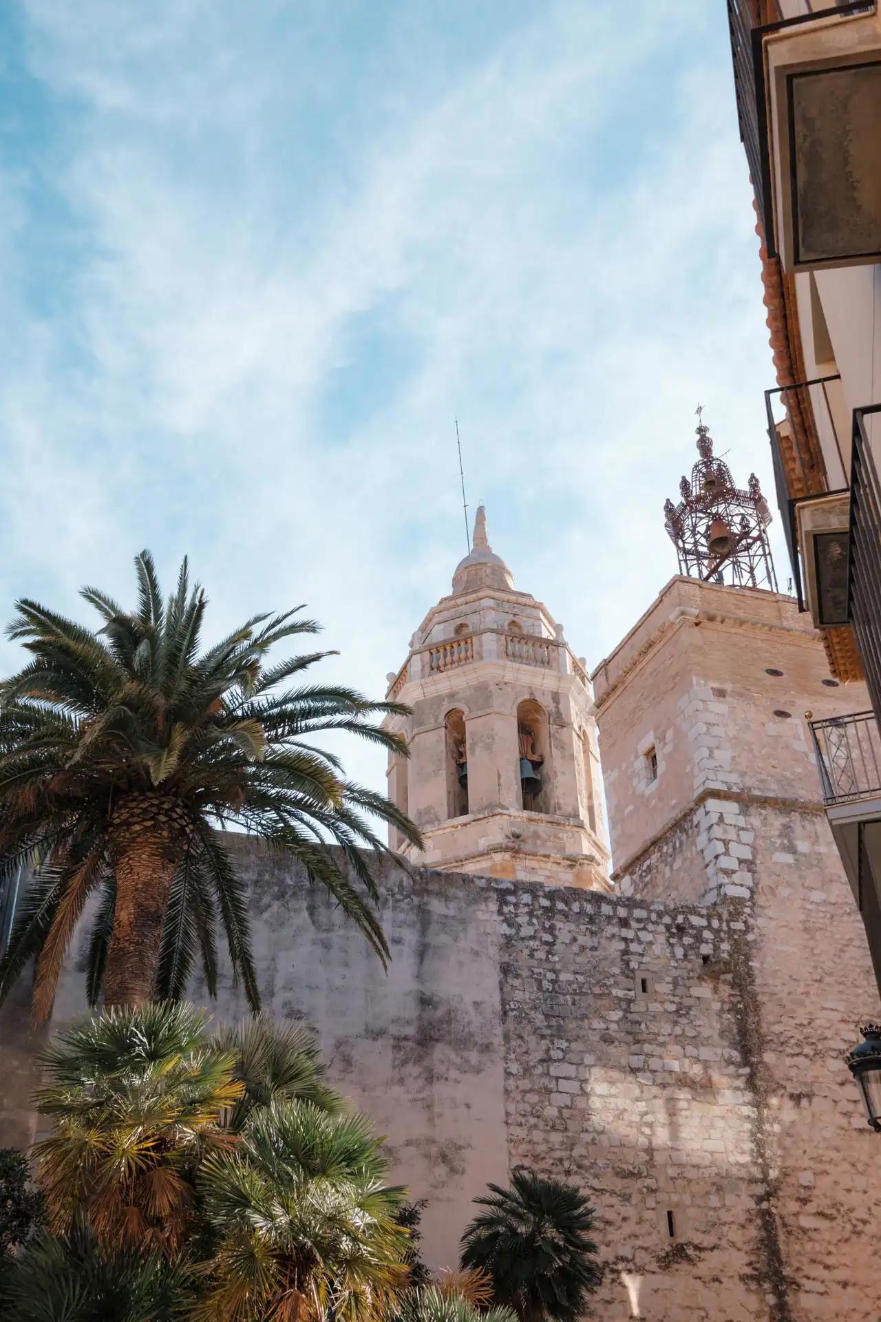 Sitges, station balnéaire sur la Costa Daurada près de Barcelone