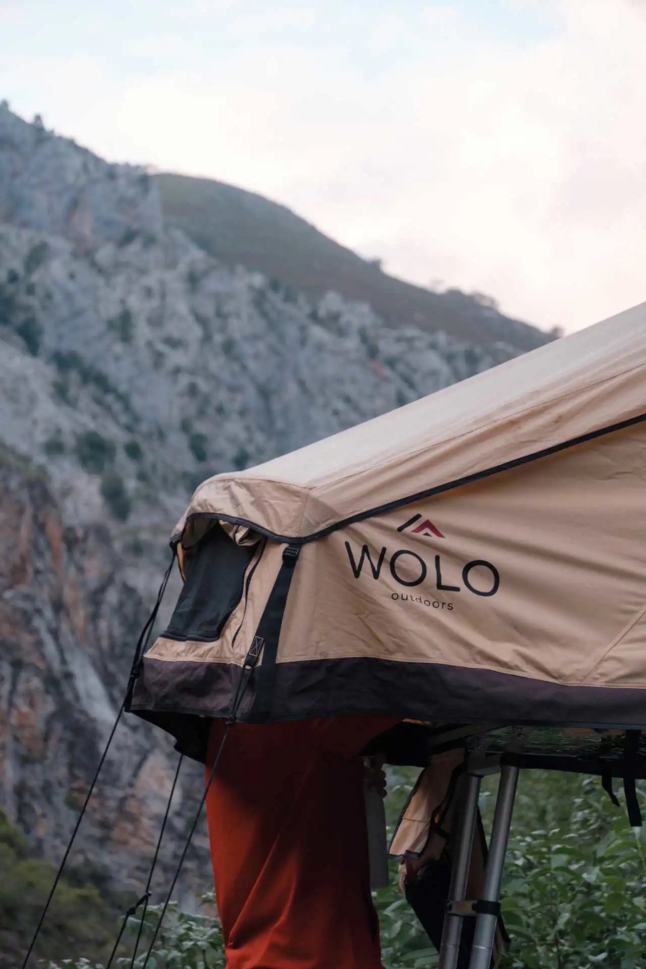 Tente de toit WOLO – Poncebos, Pics d'Europe, Espagne