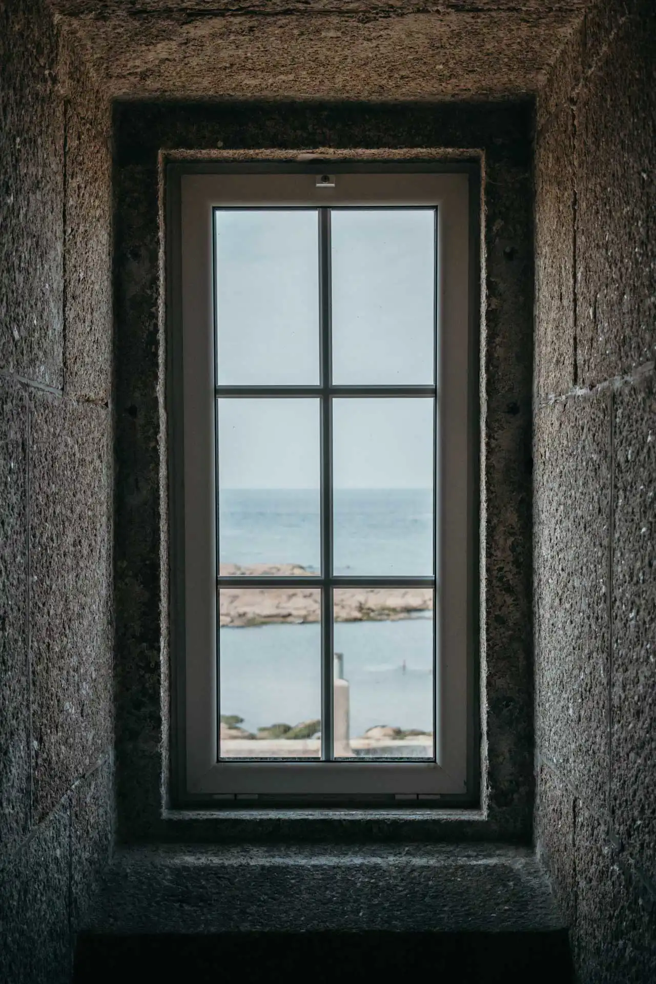 Fenêtre du phare de Gatteville à Barfleur dans la Manche