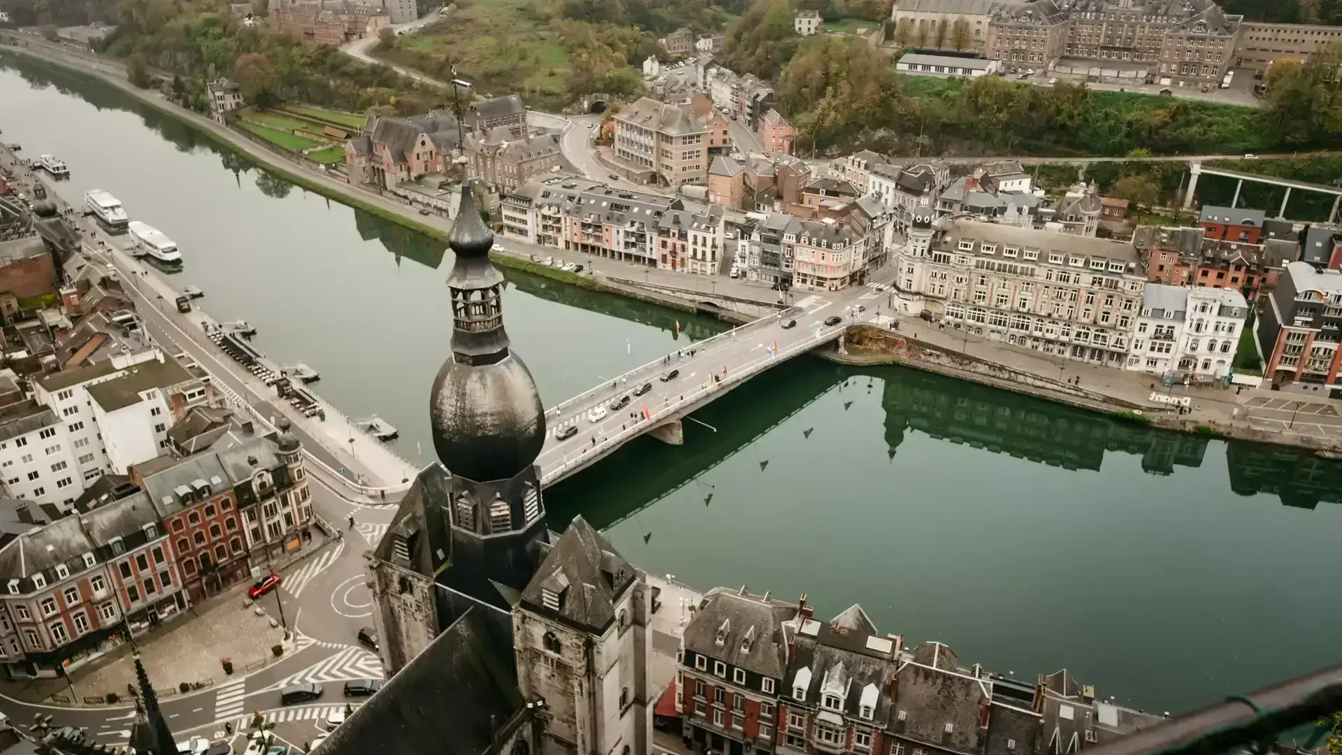 Panorama sur la ville de Dinant depuis la Citadelle