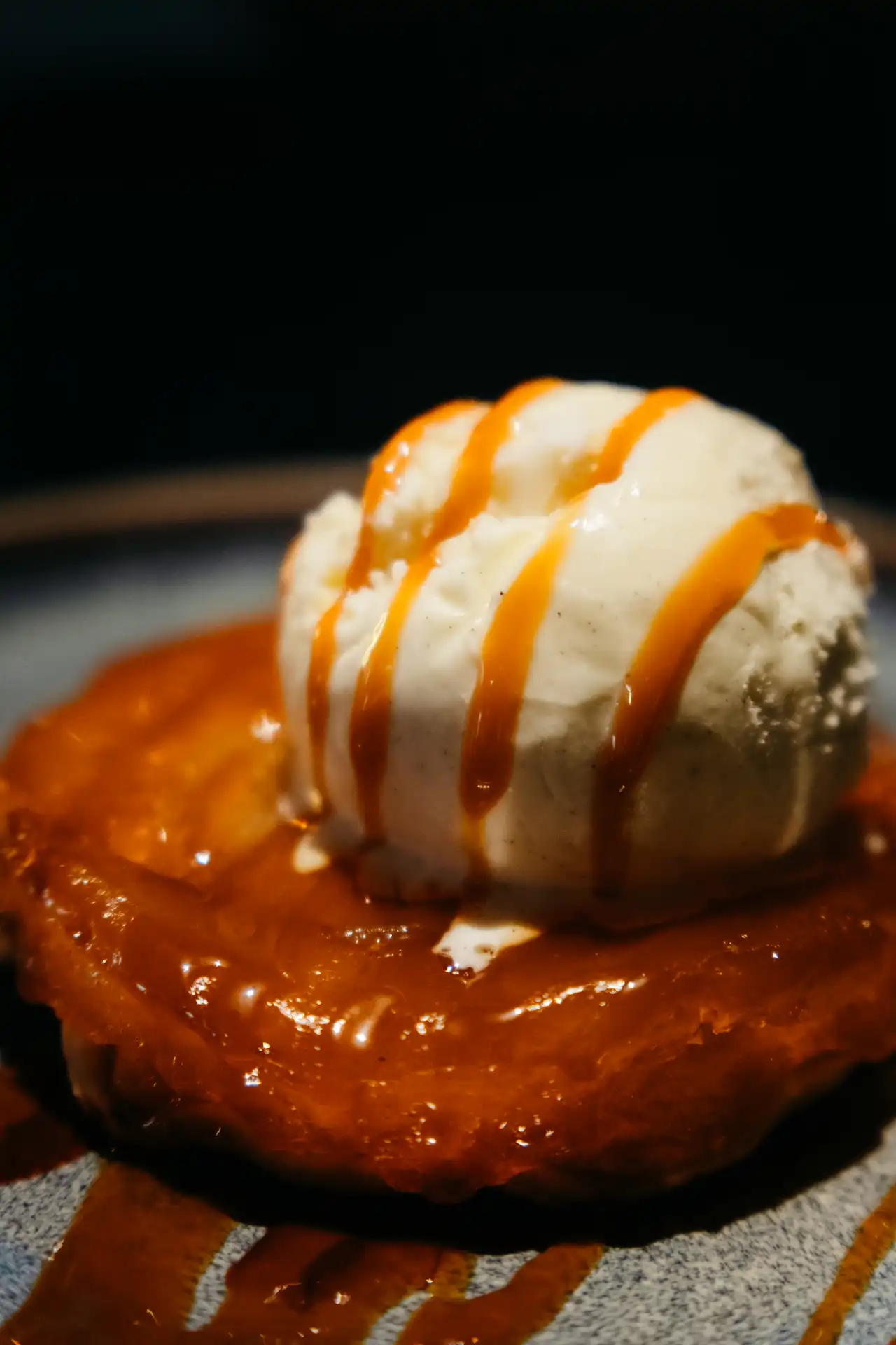 Tarte Tatin brasserie O Bruno à Deinze, Belgique