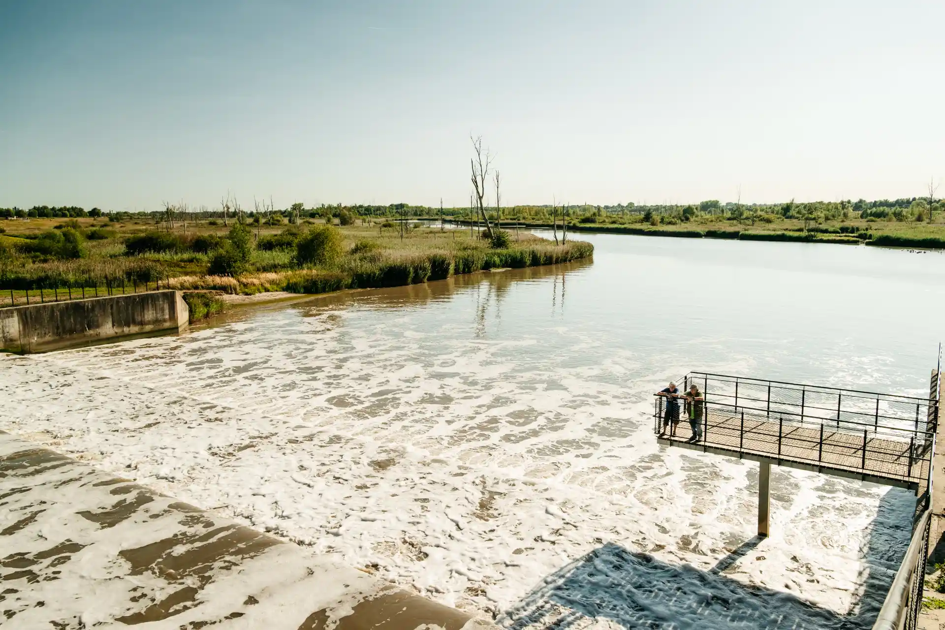 Chutes d'eau de l'Escaut près d'Anvers en Belgique