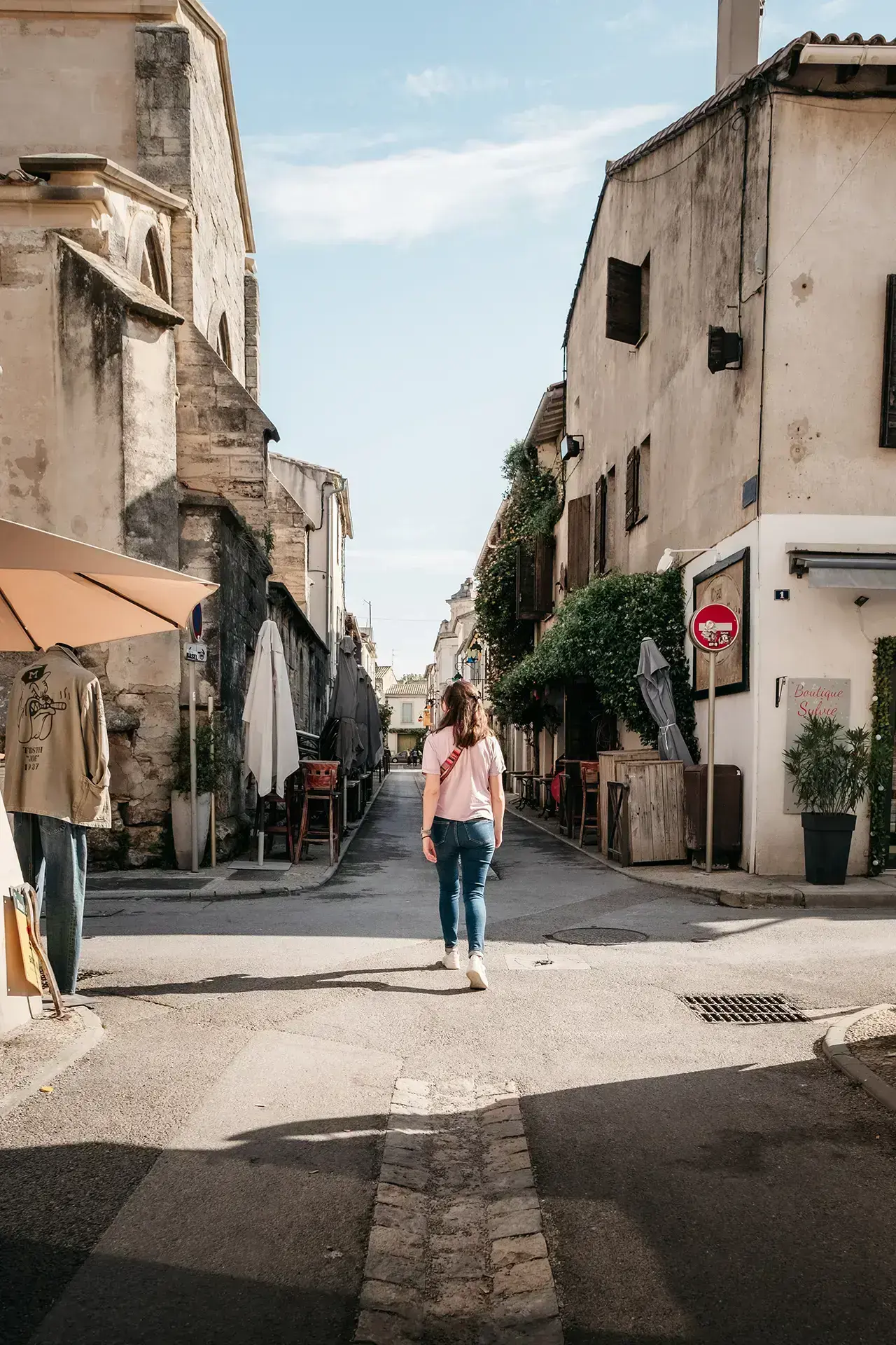 ruelle centre historique Aigues-Mortes