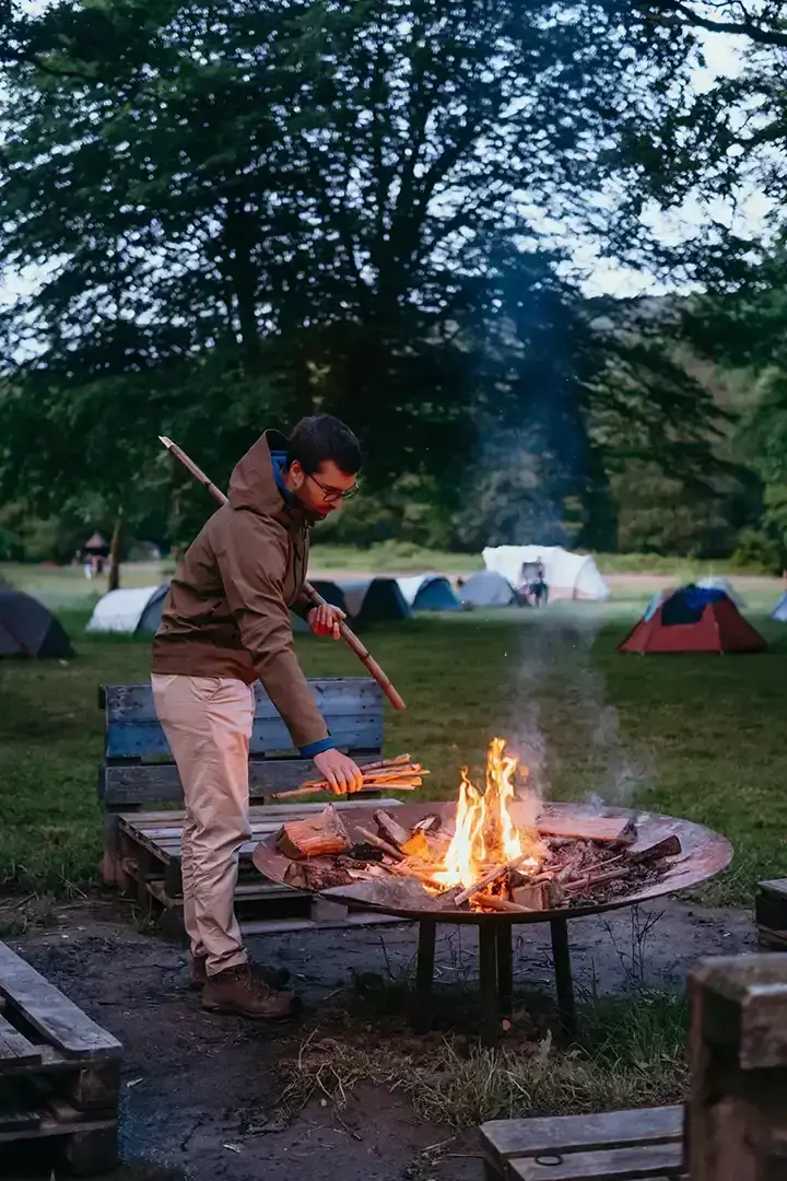 Camp de base du packraft trail dans les Ardennes Françaises