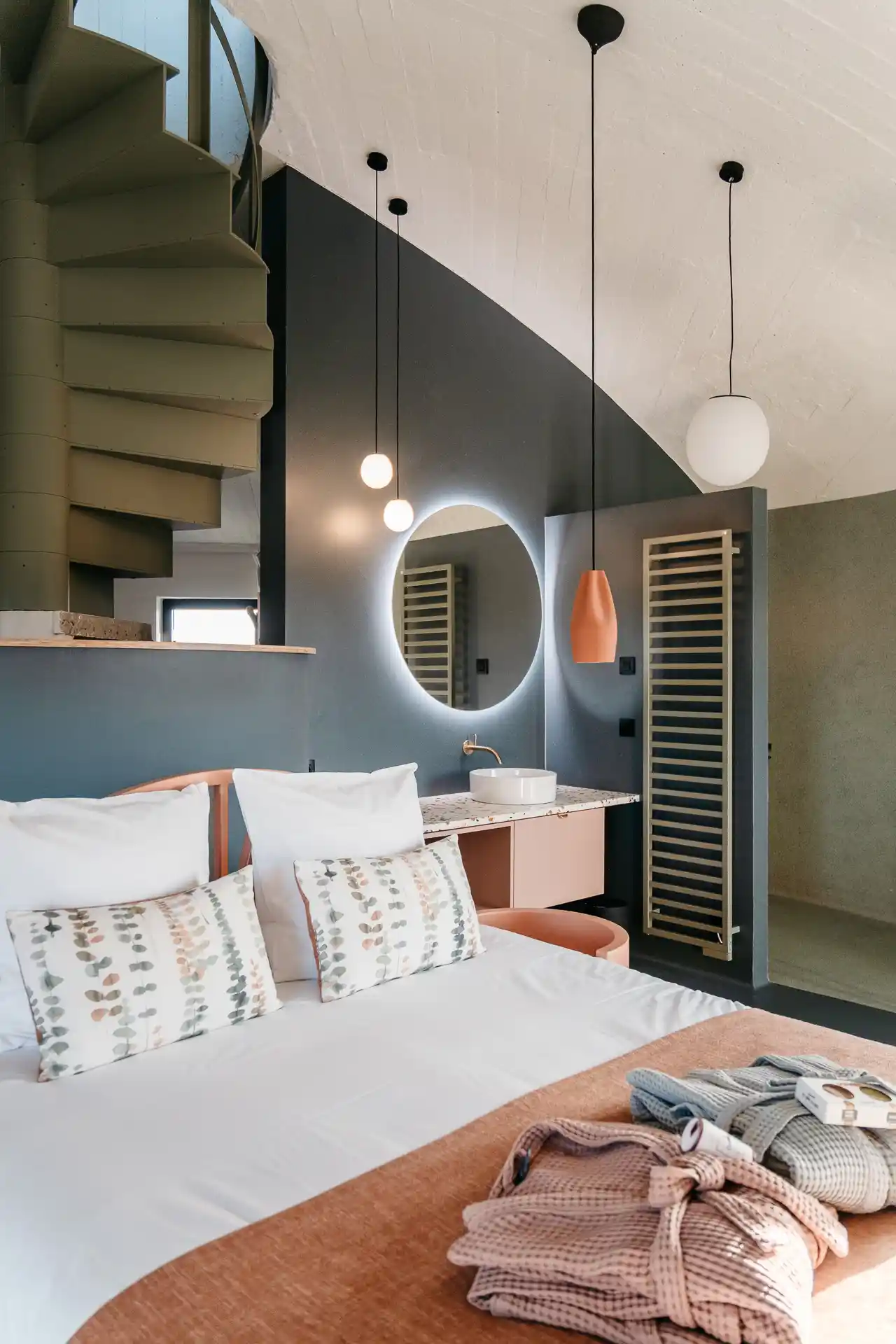 Akwadom, logement insolite dans un château d'eau en Belgique